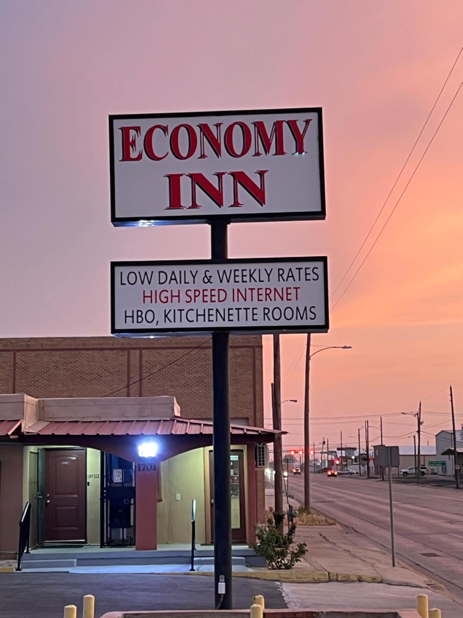 Economy Inn Odessa Eksteriør billede